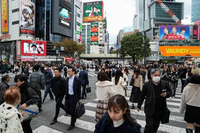 爱健康：日本越来越多中老年男性开始化妆，去年产品销量增长1.7倍